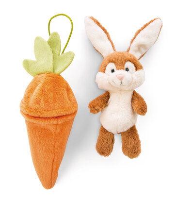 Pampermandje met 25 pampers en Nici konijntje met wortel