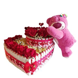 Hartvormige Luxe Snoeptaart met Roze Knuffelbeer, Rozen & Kinder Chocolade – Luxecadeaumanden