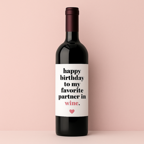  Wijnfles met grappig label – happy birthday to my favorite partner in wine (750 ml)