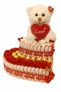 Hartvormige Luxe Snoeptaart met Witte Teddybeer, Raffaello & Ferrero Rocher – Luxecadeaumanden