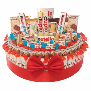 Ronde Luxe Snoeptaart met Kinder Chocolade, Hanuta & Nutella – Luxecadeaumanden