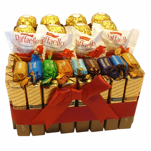 Luxe Snoeptaart met Merci, Ferrero Rocher & Raffaello – Luxecadeaumanden