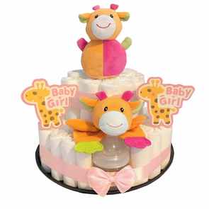 Pampertaart beertje – Baby Girl – Handgemaakt Kraamcadeau met Knuffels en Flesje