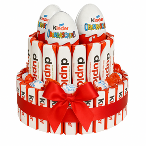 Luxe Kinder Chocolade Taart – Duplo, Kinder Surprise & Schoko-Bons Cadeautaart met Satijnen Strik